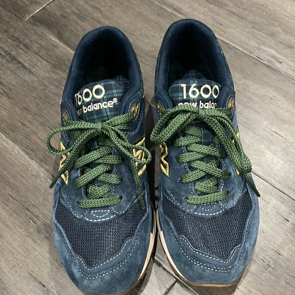 New Balance Sneakers
